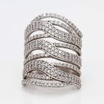 серебряное кольцо с цирконом  59402473